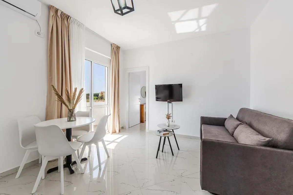 Apartment With Ac And Balcony Golem 0*, Golem (Tirana)